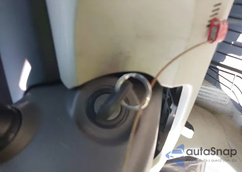 2007 Toyota Camry Le z USA, uszkodzony, nr VIN 4T1BE46K97U013189